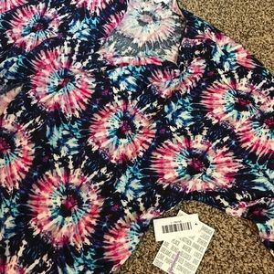 BNWT Lularoe Large Tie Dye Shirley. HTF. Unicorn.